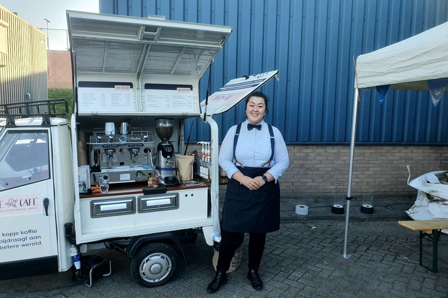Bekijk de mobiele koffiebar op Zjee Café